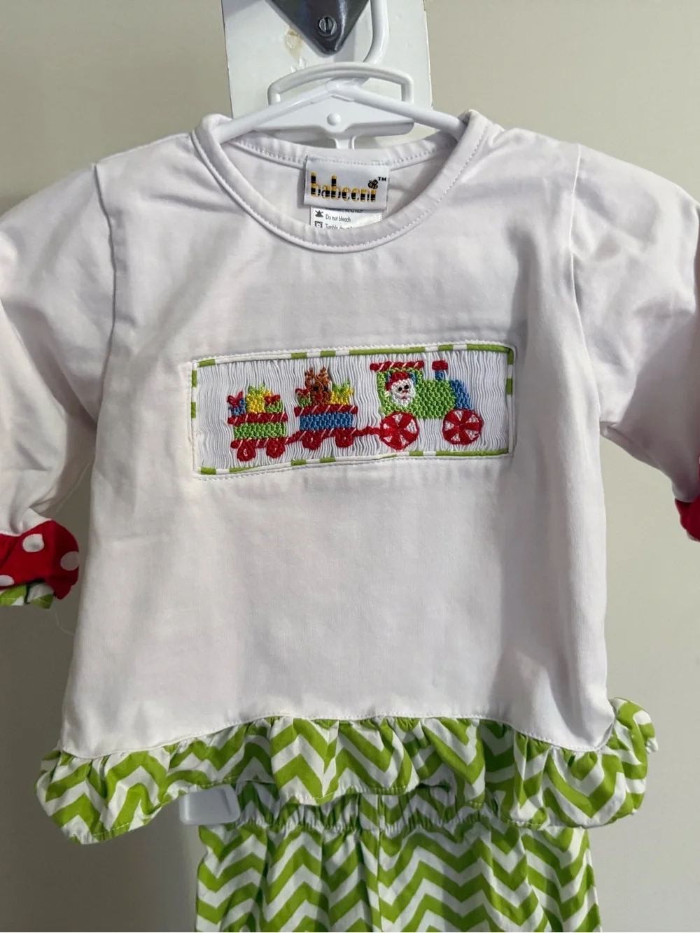 Babeeni adorable smocked